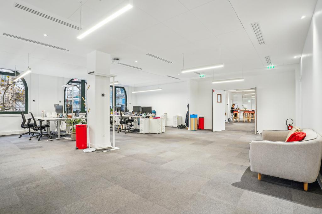 Bureau Paris 609m² Location bureau Paris OLBUR2107494 2